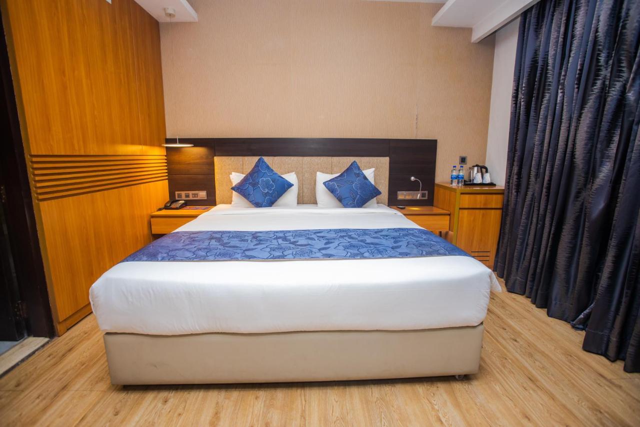 Days Hotel Dhaka Zewnętrze zdjęcie