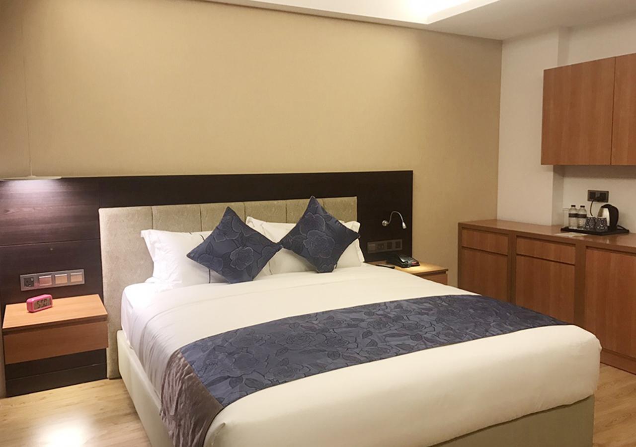 Days Hotel Dhaka Zewnętrze zdjęcie