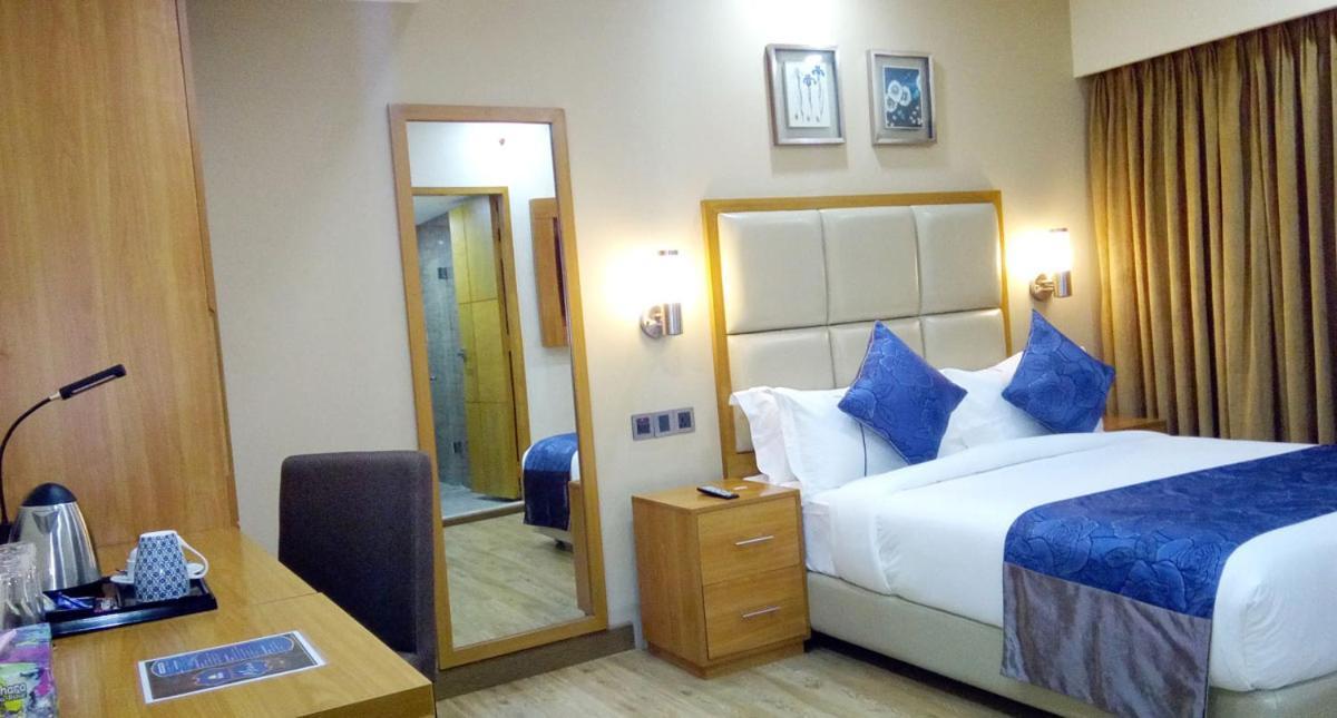 Days Hotel Dhaka Zewnętrze zdjęcie